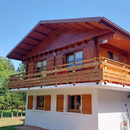 Le Ske Chalet, Terrain Cloture, Garage, Au 1 Mai 2026